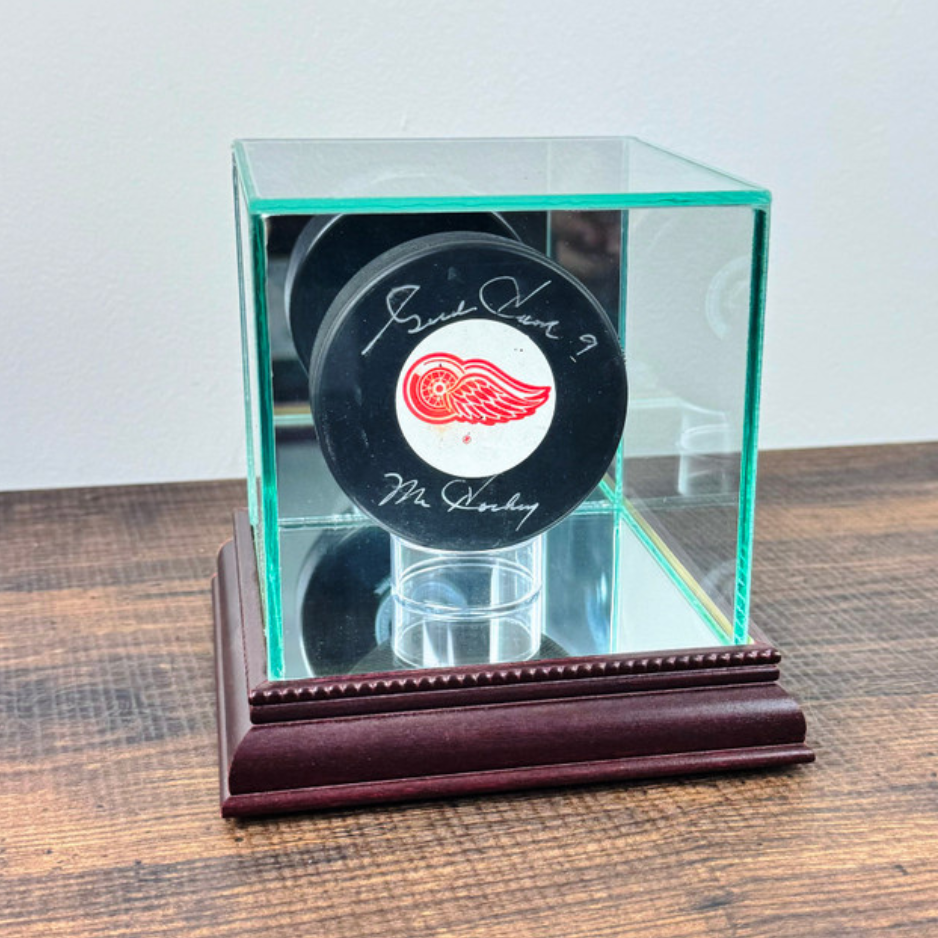 Real Glass Single Puck Display Case Holder UV Protection NHL Cherry Wood